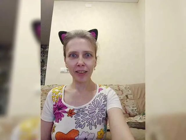 Offline -queen-margo- on BongaCams