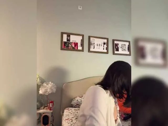 Freechat -Your-Michelle- on BongaCams