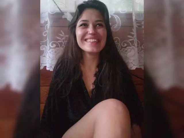 Freechat Adel-chocolatee on BongaCams