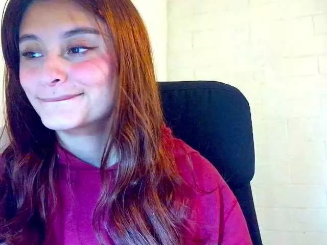 Offline Ambarsweetie on BongaCams