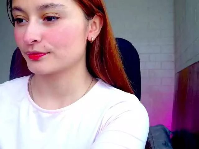 Offline Ambarsweetie on BongaCams