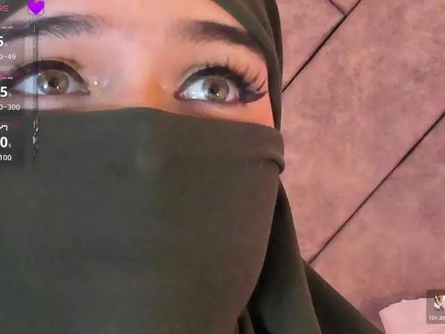 Anna-henao on BongaCams