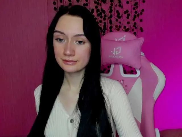 Offline ArinaMeow19 on BongaCams