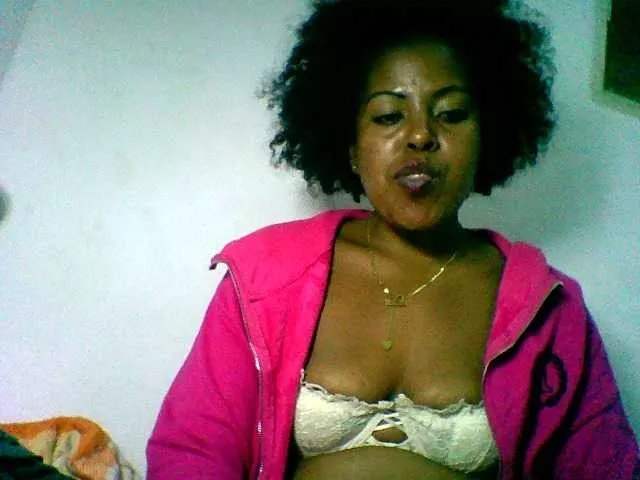 Barbie12 on BongaCams 