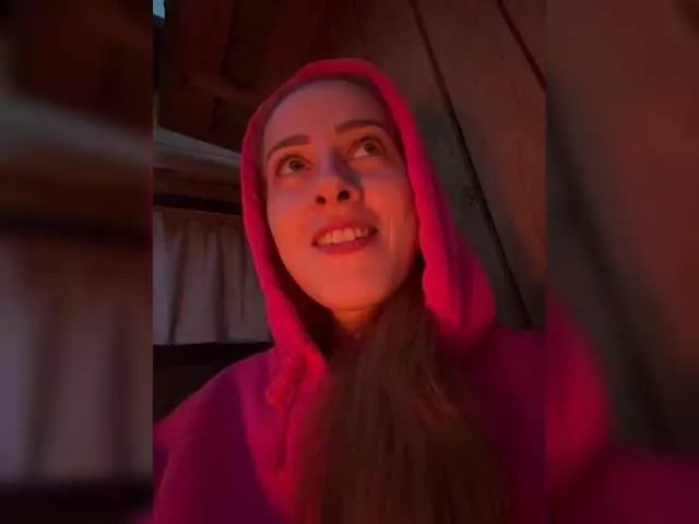 Freechat BlackWidow22 on BongaCams