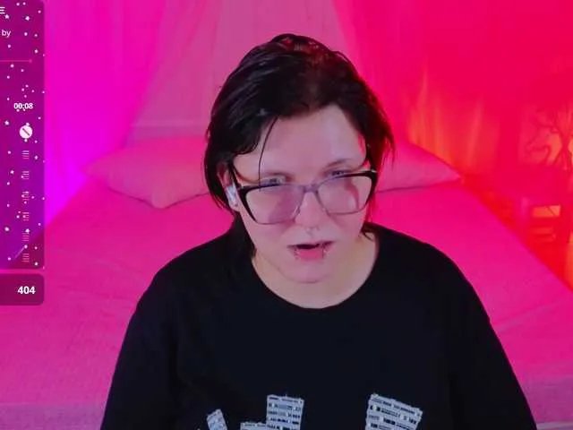 Freechat bluelunaray on BongaCams