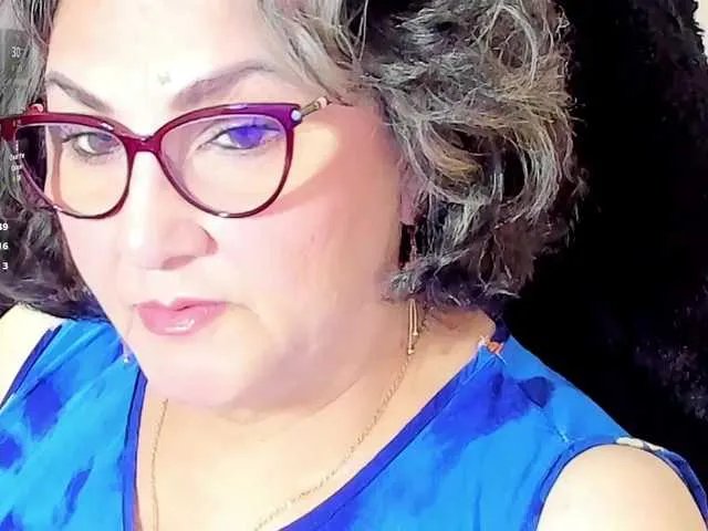 Offline cataleya-mom on BongaCams
