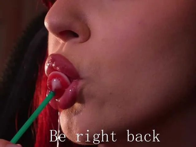 Offline ChristieWade on BongaCams