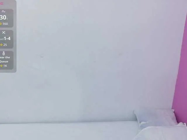 Offline curvybrunnett on BongaCams