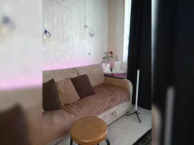 Offline DanaSweet on BongaCams