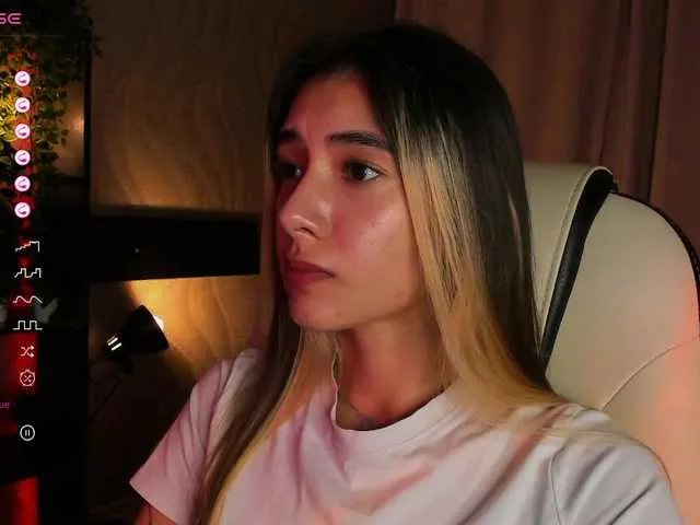 Freechat DarlaBelle on BongaCams