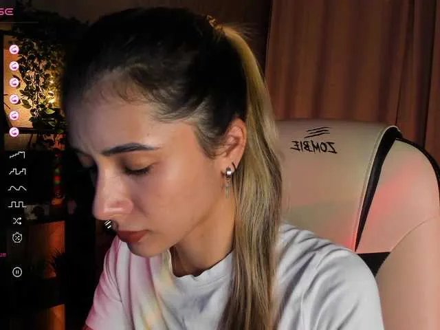 Freechat DarlaBelle on BongaCams