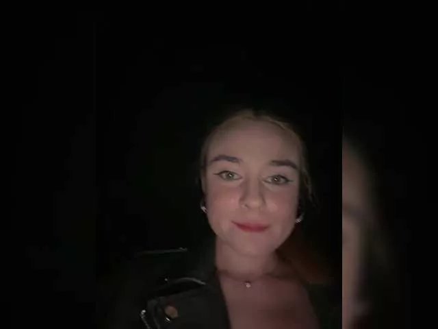 Freechat desorwss on BongaCams