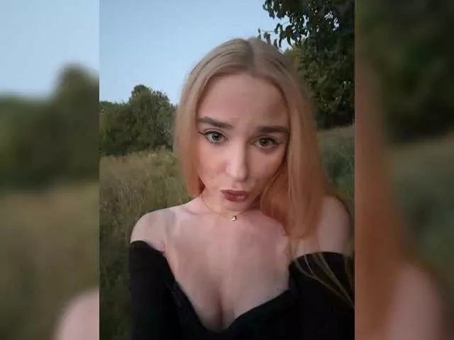 Freechat desorwss on BongaCams