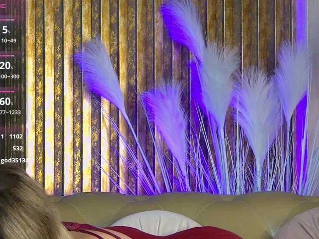 Offline EmmaWills on BongaCams