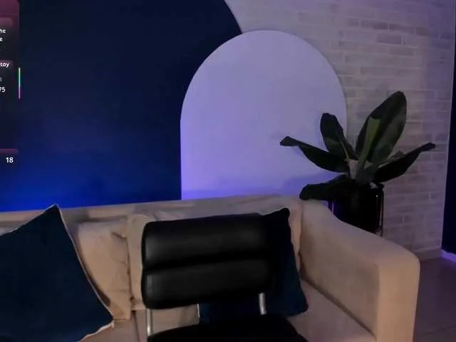 Offline FernandaX1 on BongaCams