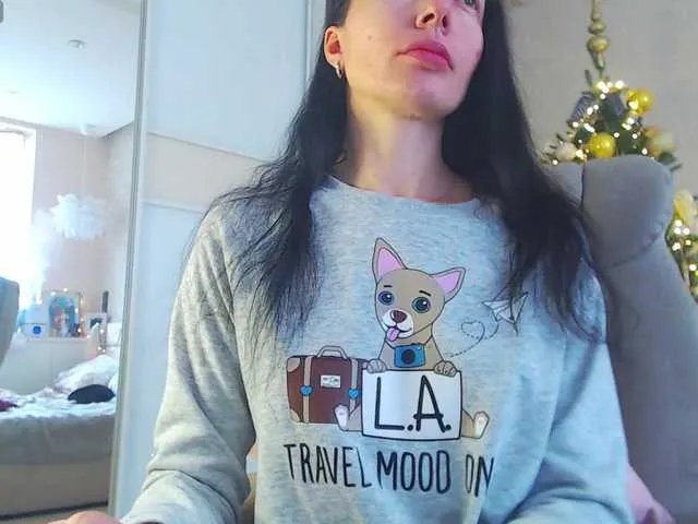 Offline FlirtyMarin1 on BongaCams