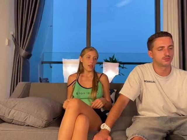 Offline FlyingDutchmana on BongaCams