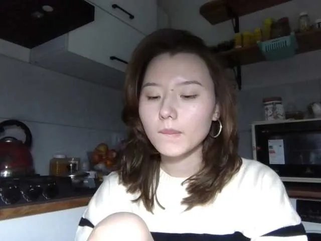 Offline GlennisSarvis on BongaCams