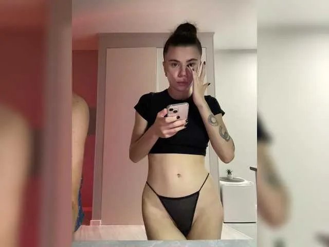 Gummy-Bears on BongaCams 