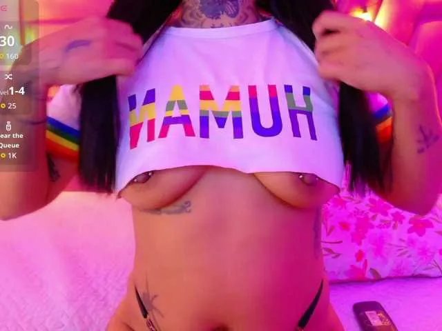 Freechat hollyvega on BongaCams