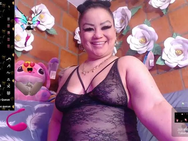 Offline IngritBitch on BongaCams