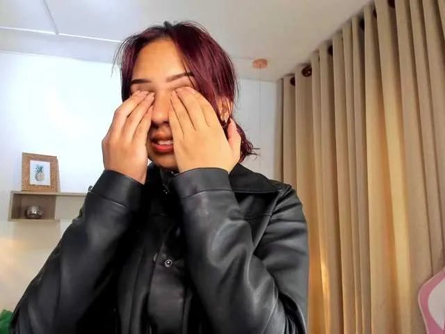 Iriina- on BongaCams 