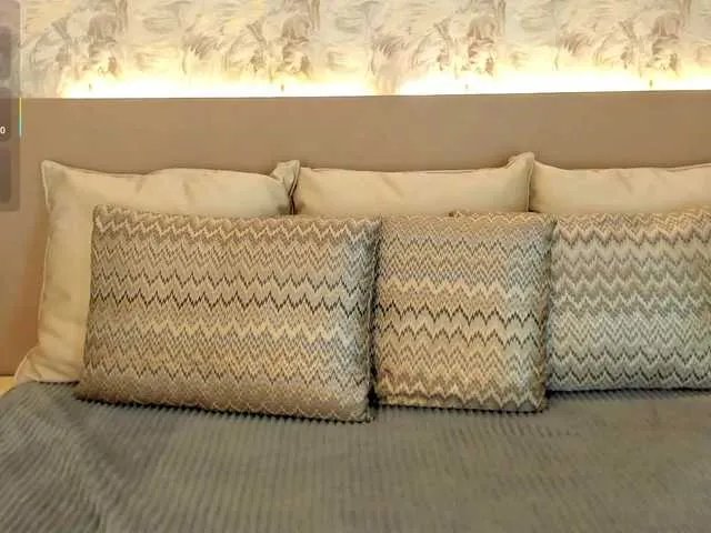 Freechat IvyEllis on BongaCams