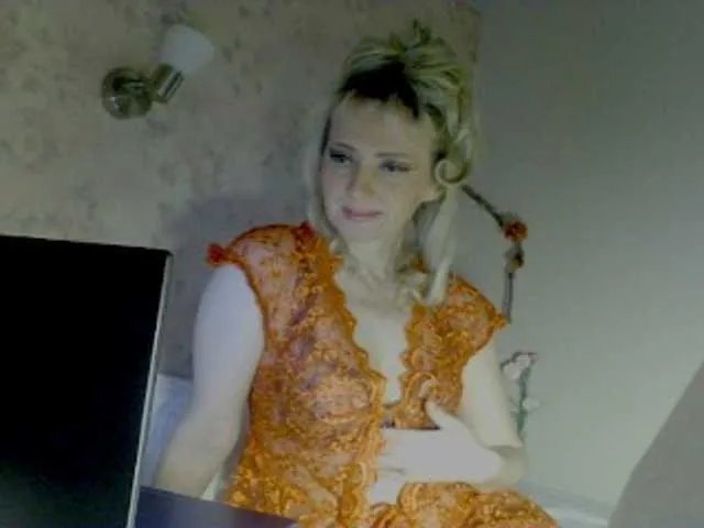 Offline KatrinExcite on BongaCams
