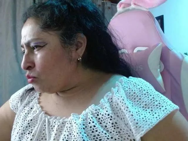 Offline keyla01 on BongaCams
