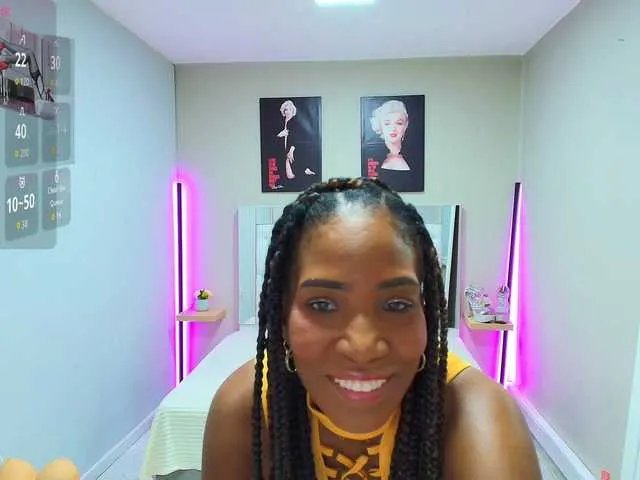 Offline Kimmturner on BongaCams