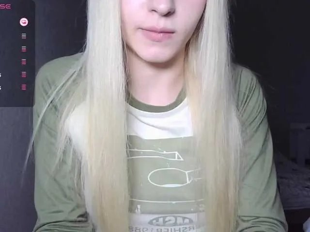 Offline kissesliza on BongaCams