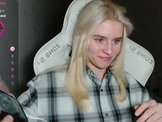 Offline kissesliza on BongaCams