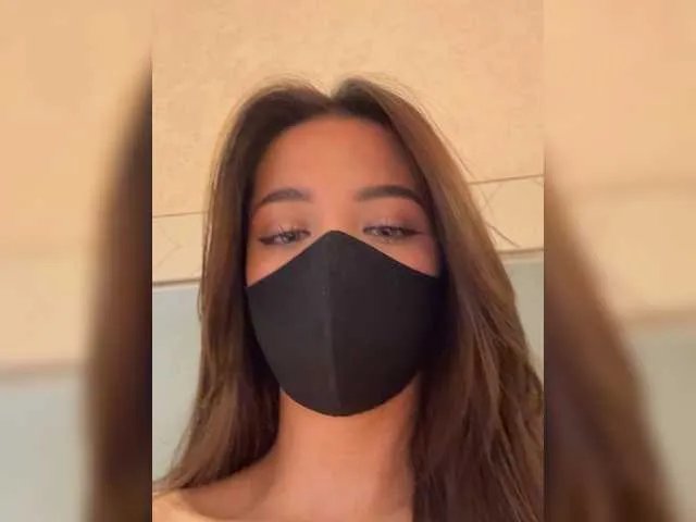 Freechat KissMec on BongaCams