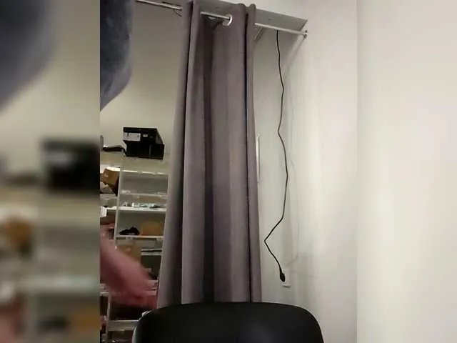 Offline KITTYtempreXXX on BongaCams