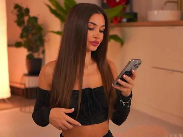 KyssaraPlay on BongaCams 