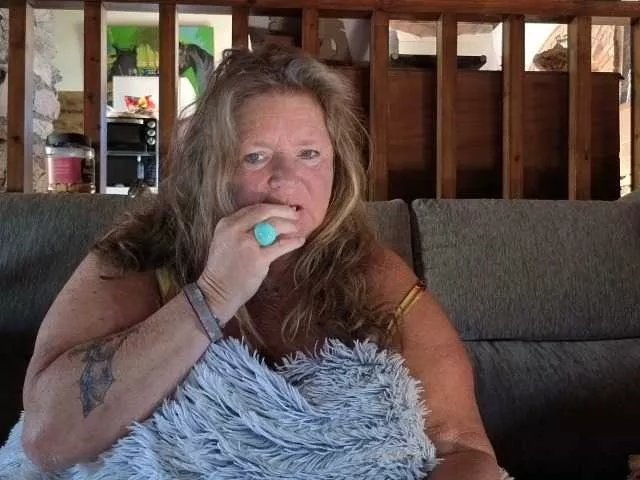 Offline lady-vamp on BongaCams