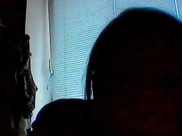 Offline Laurien on BongaCams