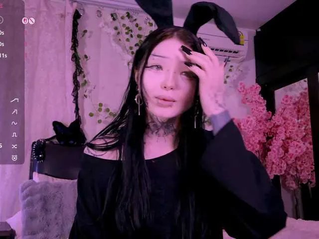 Freechat Leinbone on BongaCams