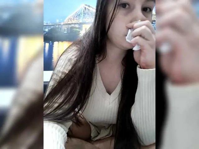 Offline Lona-S on BongaCams