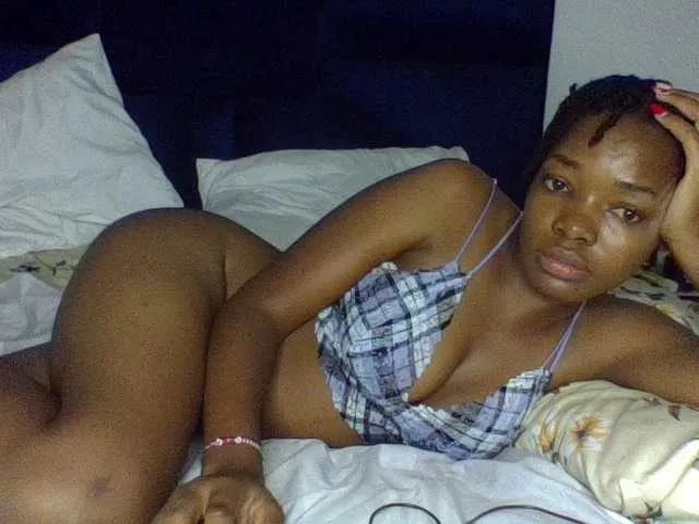 Offline lovergal-01 on BongaCams