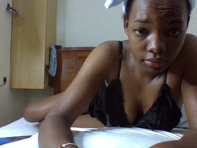 Offline lovergal-01 on BongaCams