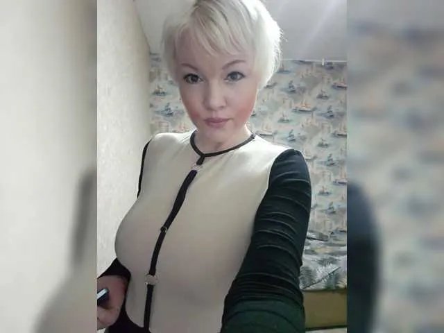 Freechat Mediumsomnambula on BongaCams