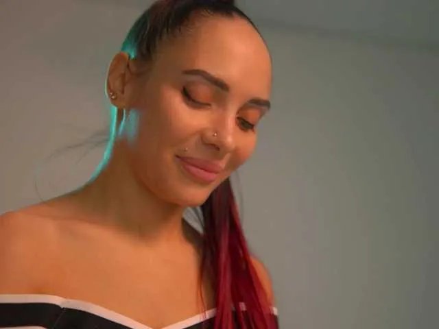 Offline MilaMayy on BongaCams