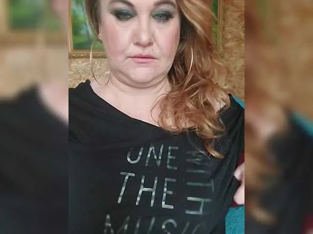 milli1983 on BongaCams 