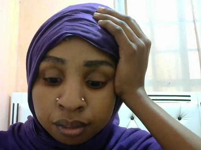 Offline misskatrinah002 on BongaCams