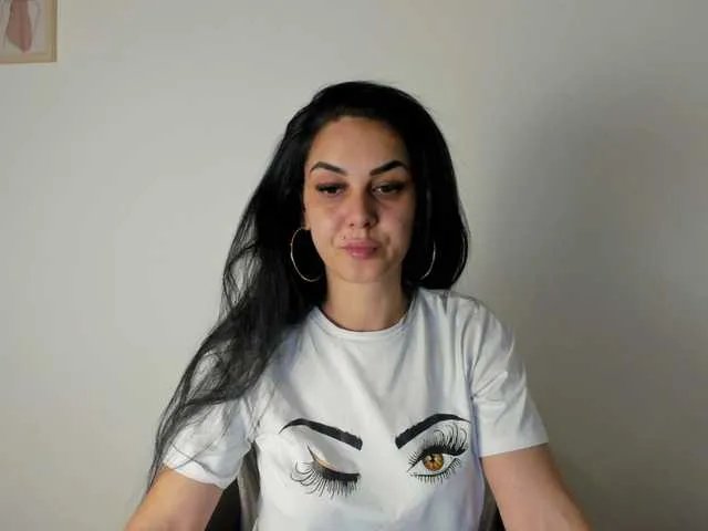 Offline NicoleKateee on BongaCams