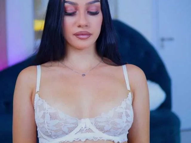 Offline NinnaVoss on BongaCams