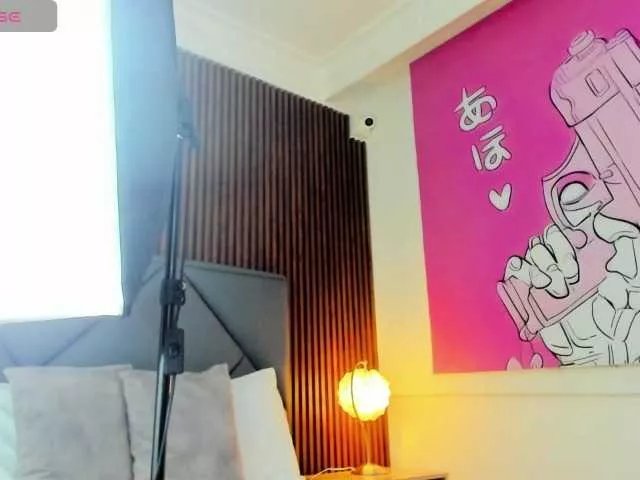 Offline norah-777 on BongaCams