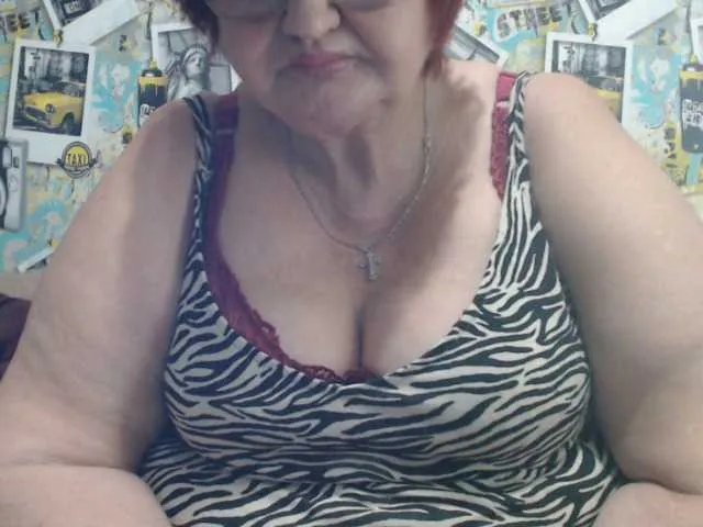 Offline PeggySoft on BongaCams